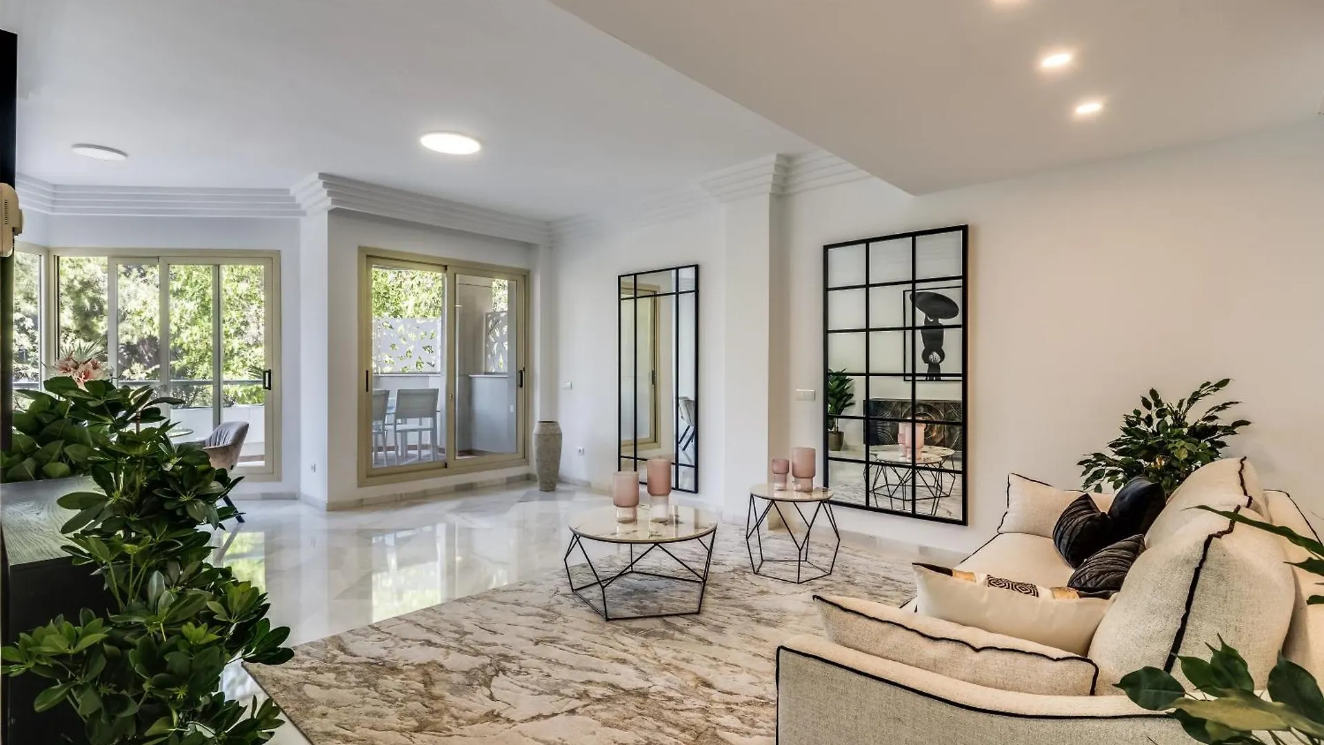 Molo Residences Boutique Apartments & Spa 마르베야 0*,  스페인