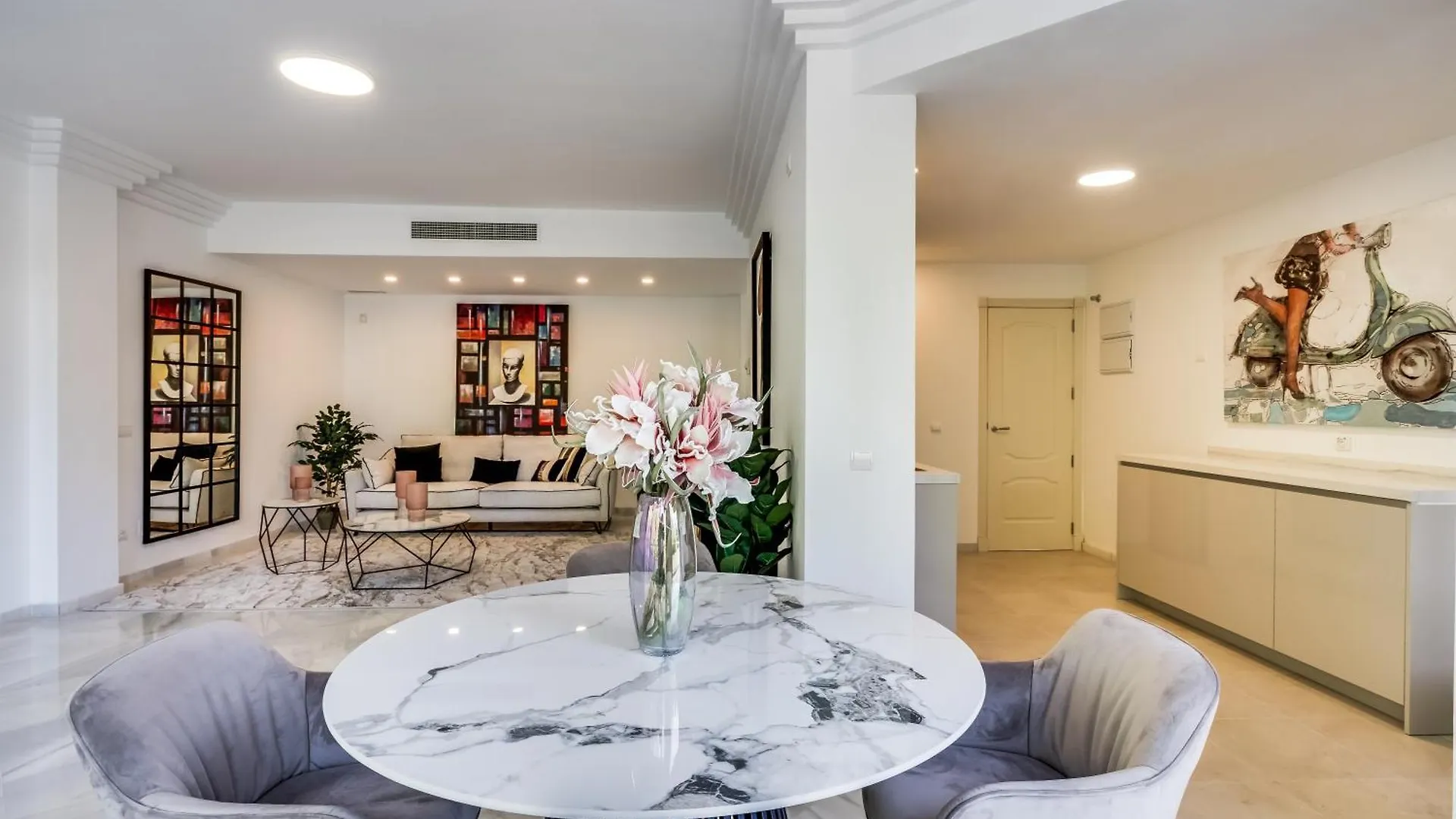 Molo Residences Boutique Apartments & Spa 마르베야 스페인