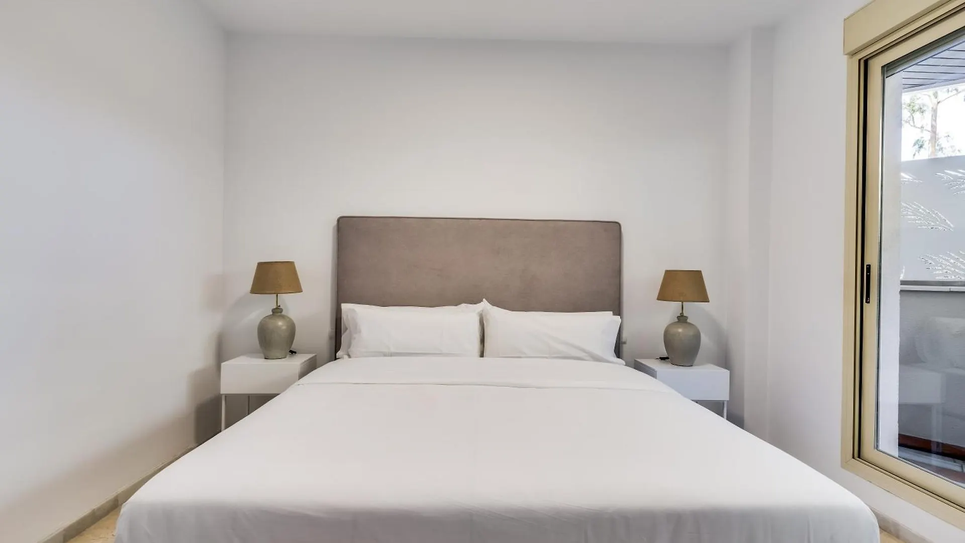 Molo Residences Boutique Apartments & Spa 마르베야 0*,  스페인