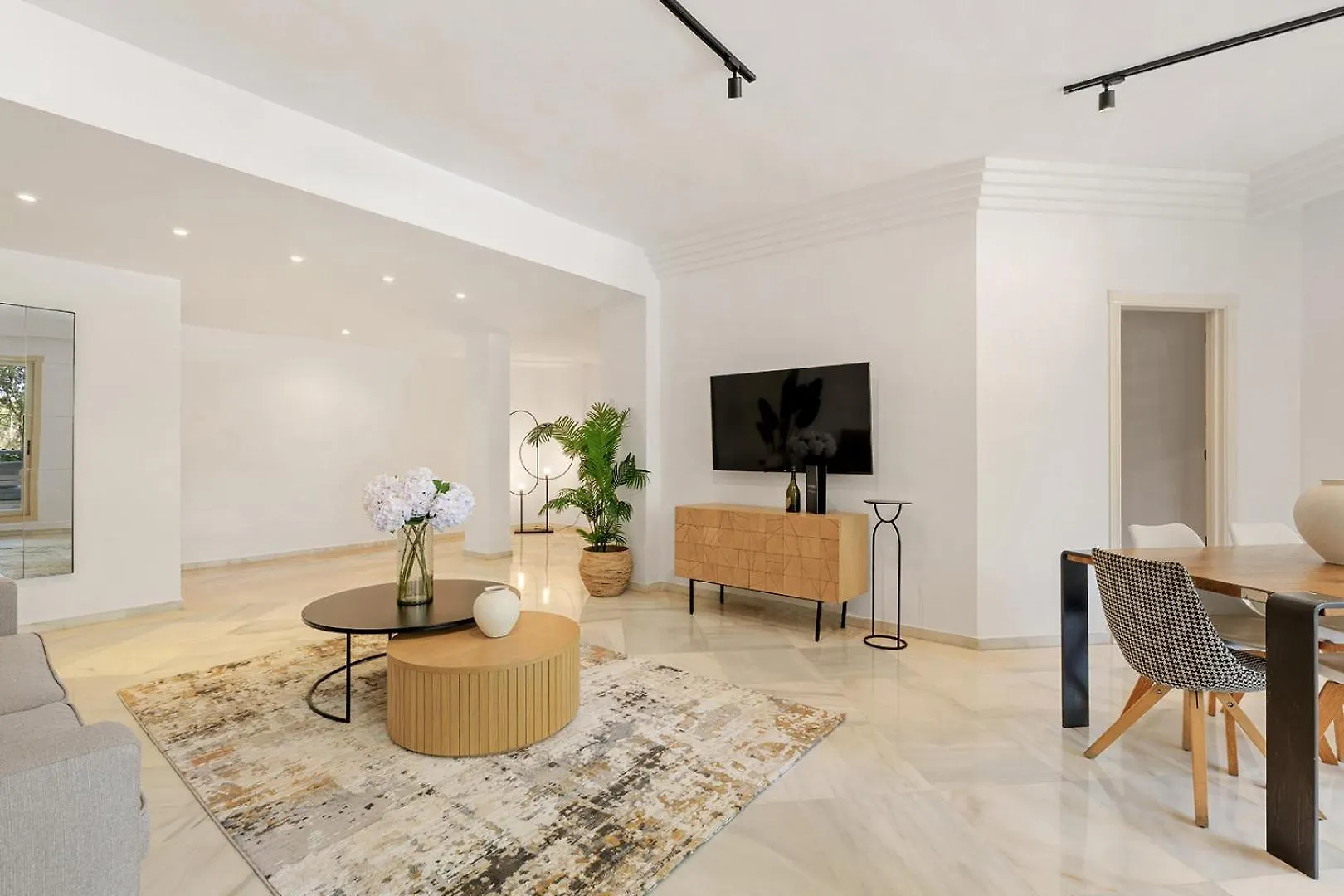 Molo Residences Boutique Apartments & Spa 마르베야