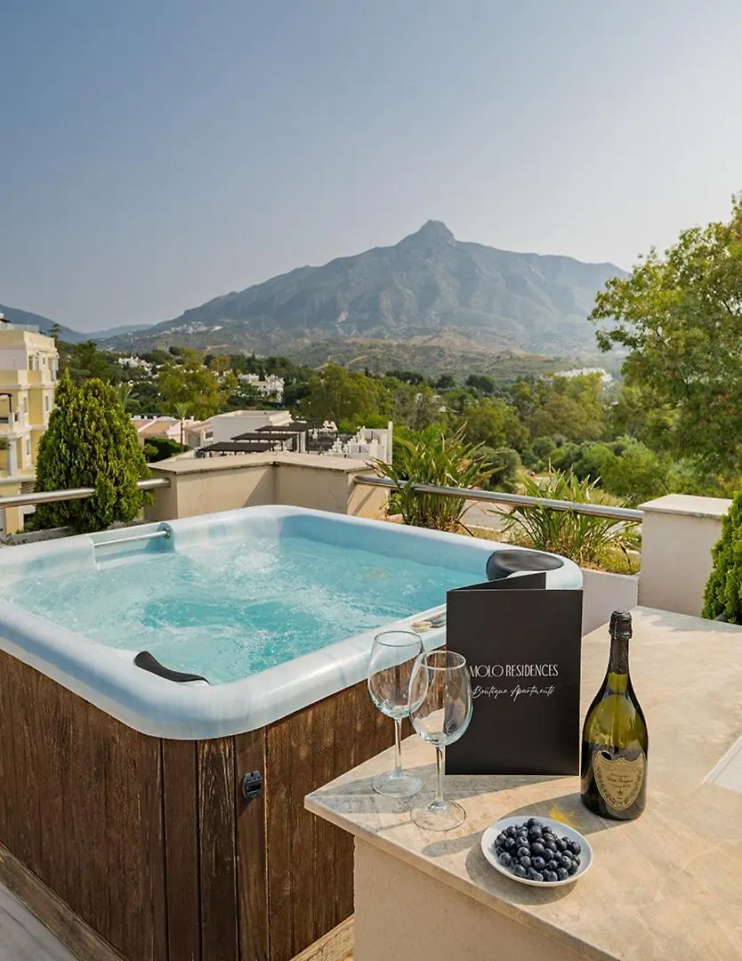 Molo Residences Boutique Apartments & Spa 마르베야