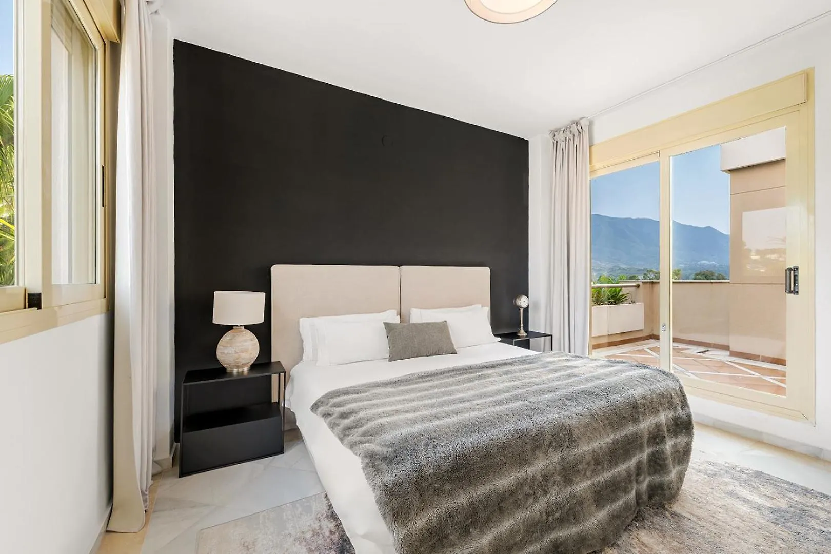 Molo Residences Boutique Apartments & Spa 마르베야 스페인