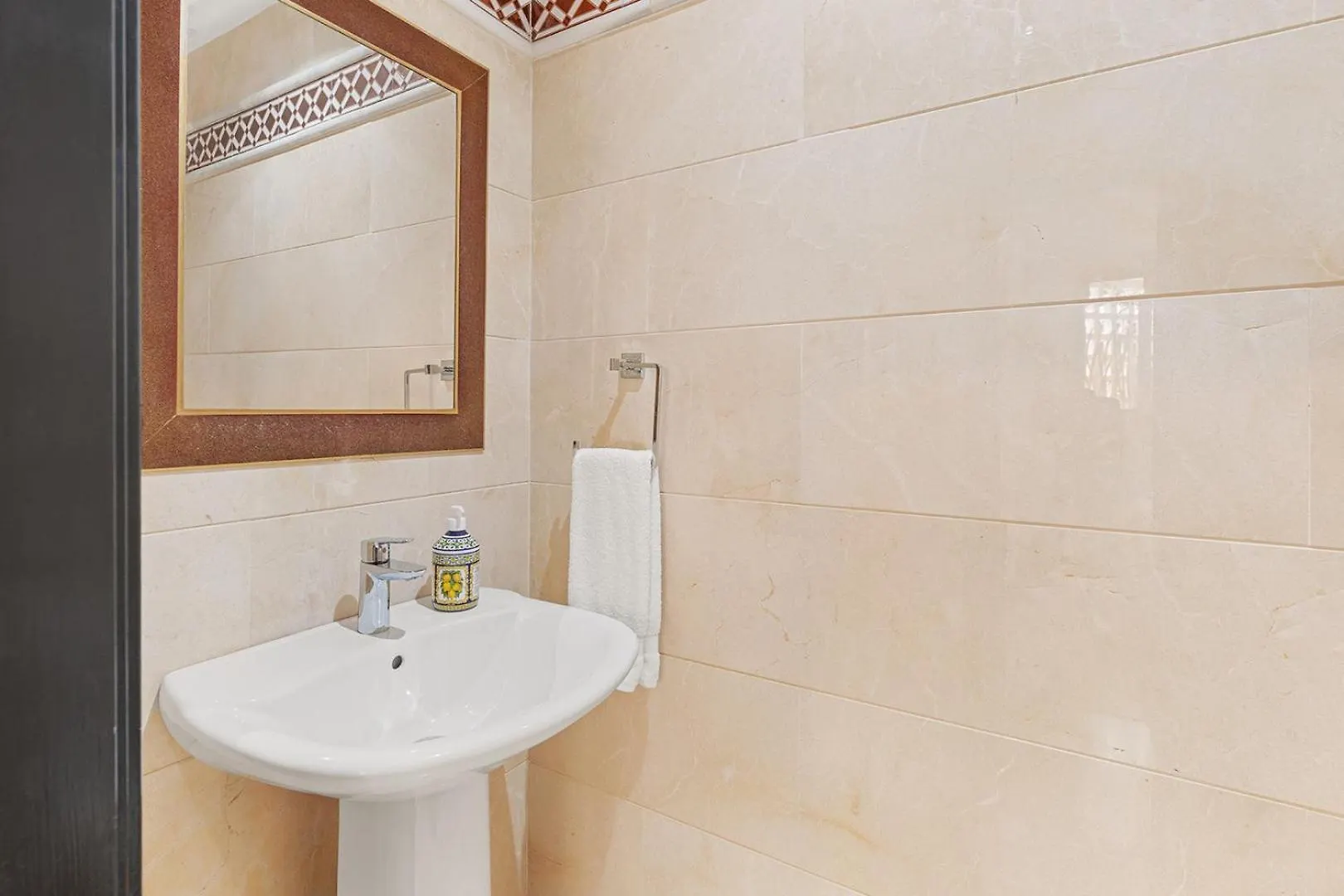 Molo Residences Boutique Apartments & Spa 마르베야 0*,