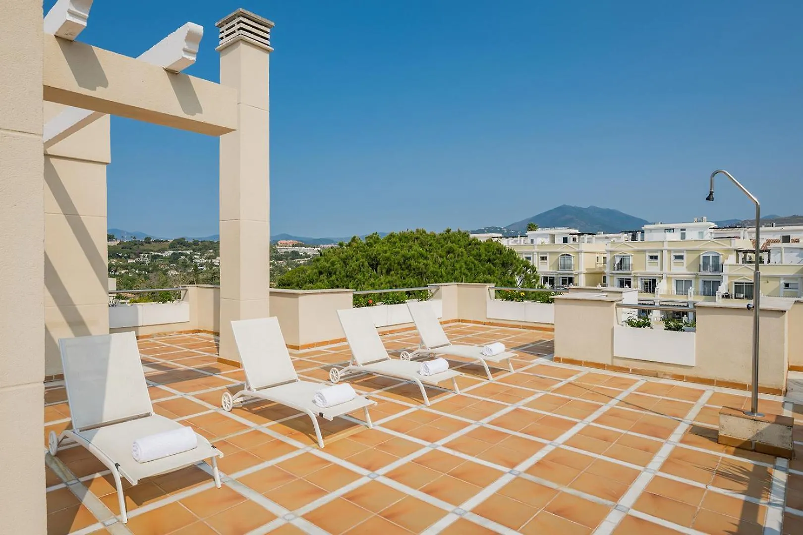 Molo Residences Boutique Apartments & Spa 마르베야 아파트호텔