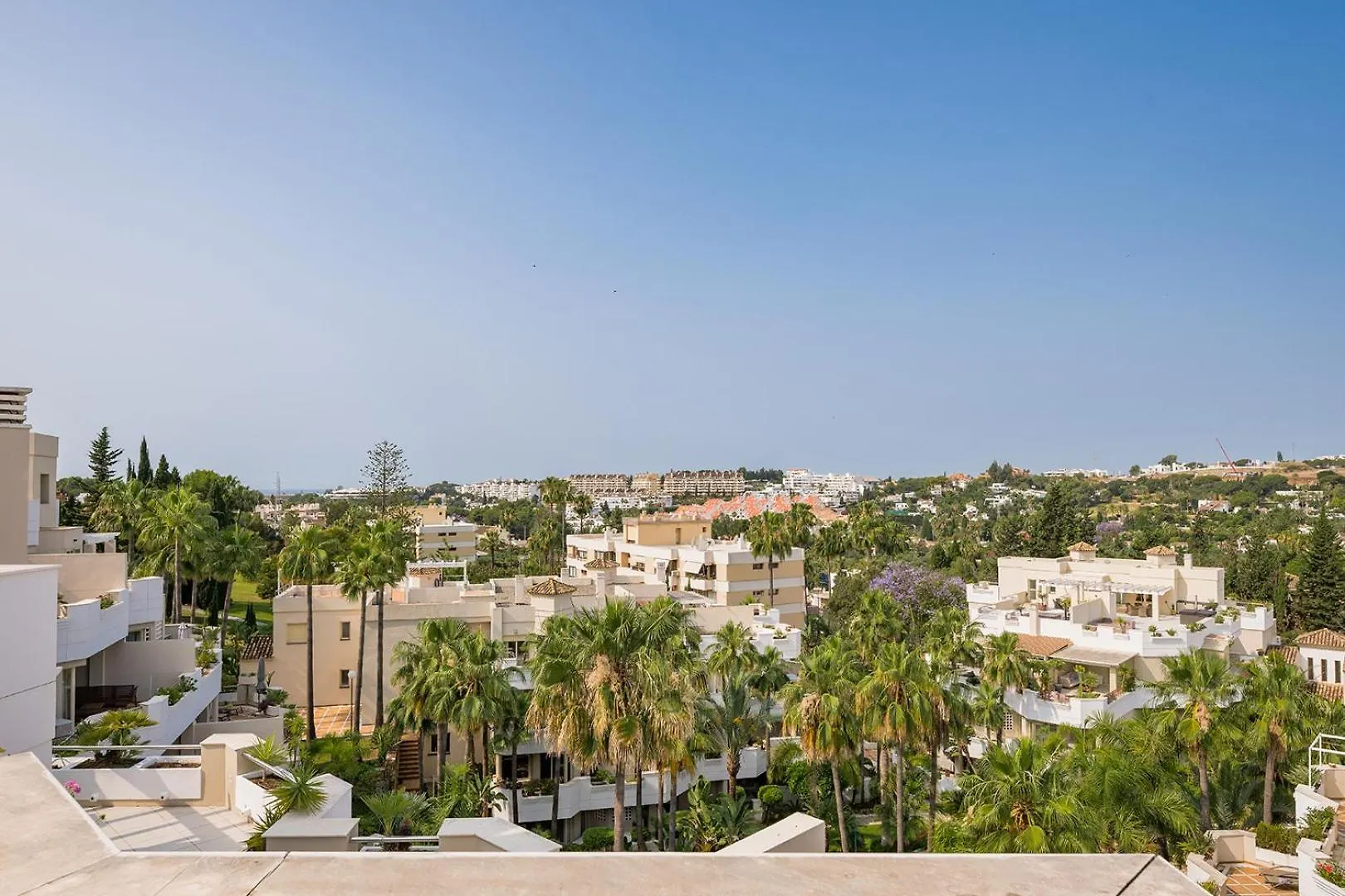 Molo Residences Boutique Apartments & Spa 마르베야